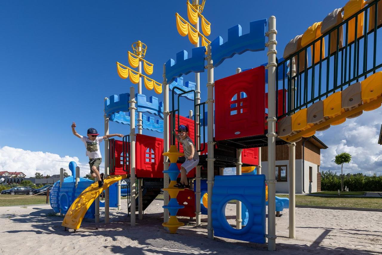 Domki Letniskowe Jastrzebia Park Jastrzębia Góra Exterior foto