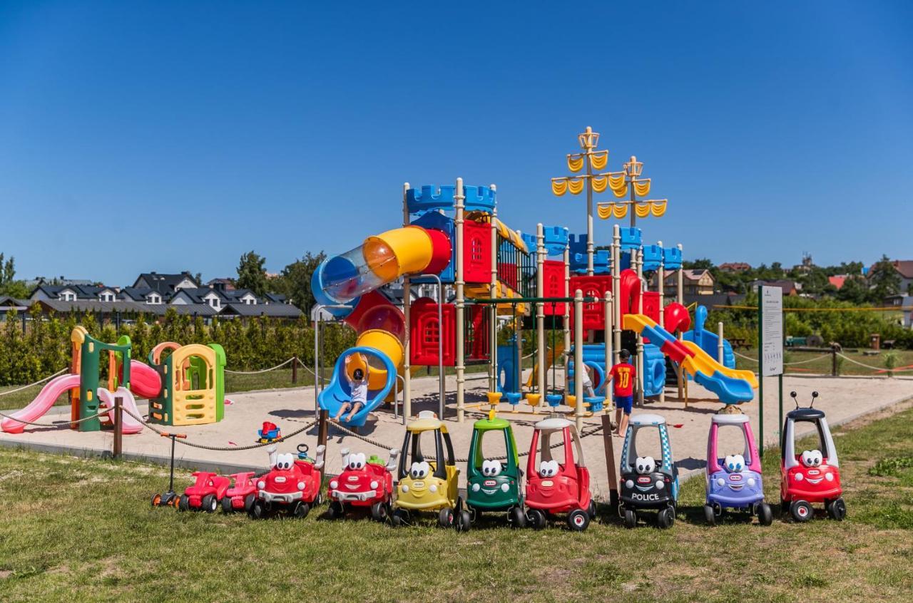 Domki Letniskowe Jastrzebia Park Jastrzębia Góra Exterior foto